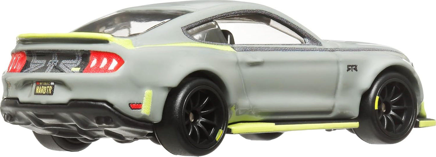 Hot Wheels HKC85 Car Culture Slide Street 2018 Ford Mustang RTR Spec 5